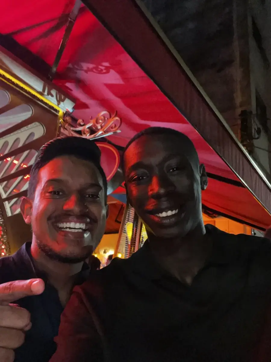 Vinicius Xavier em encontro com Khaby Lame, registro do acervo pessoal